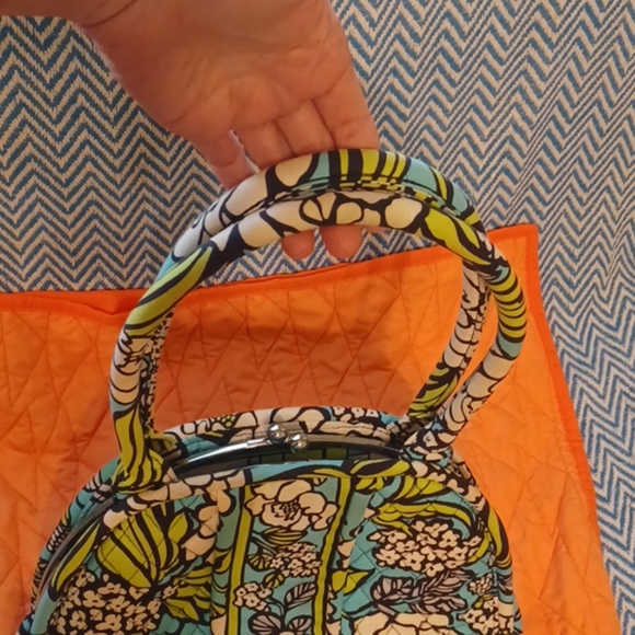Vera Bradley Turquoise Floral Handbag - Picture 4 of 4